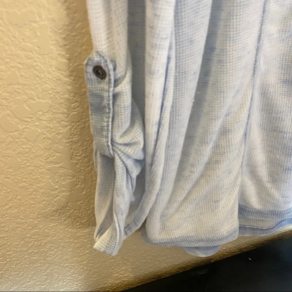 Jane and Delancey blue waffle knit thermal button front detail buttoned sleeves - Picture 2 of 4